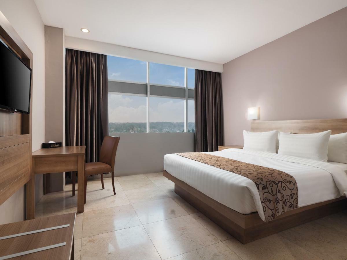 Horison Hotel Pematang Siantar Extérieur photo